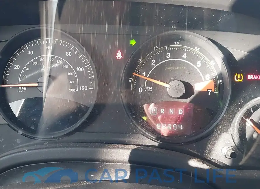 1C4NJPBB0GD547623# 7