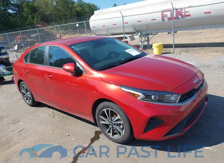 3KPF24AD3RE729028# 1