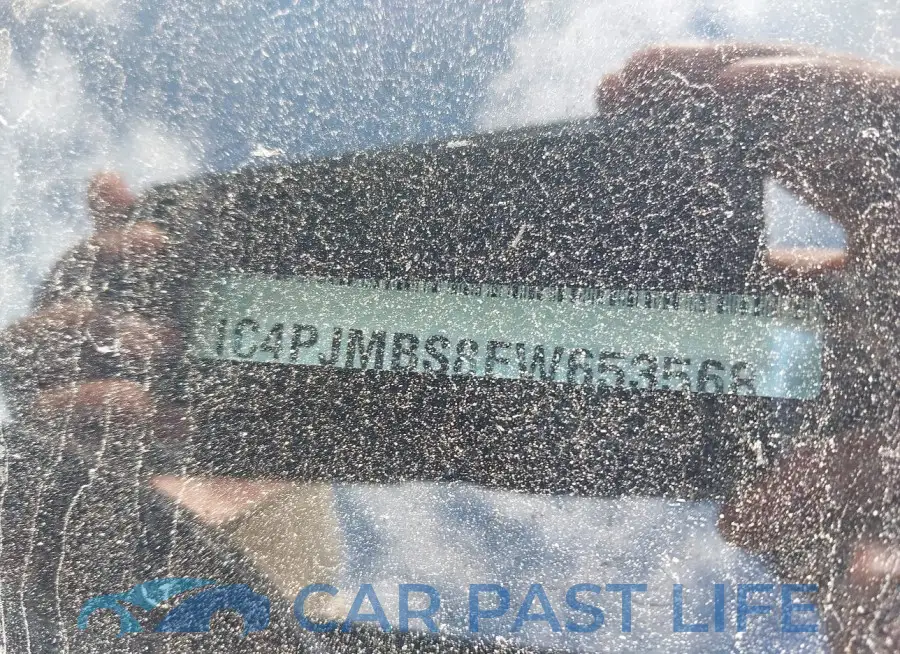 1C4PJMBS8FW653568# 9