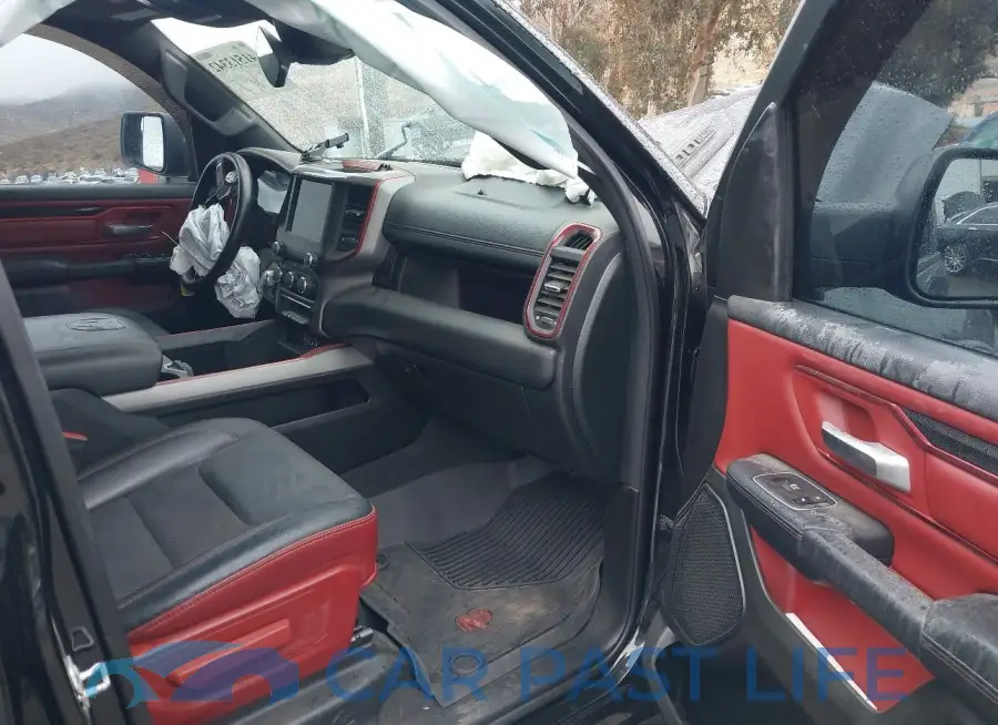 1C6SRFLT0MN614070# 5