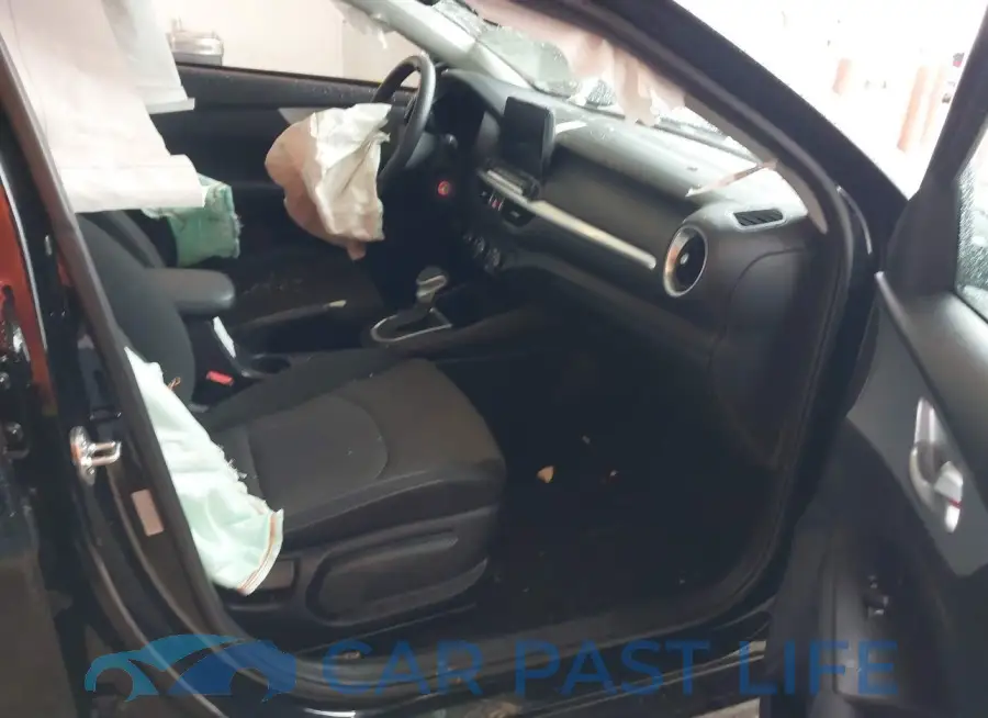 3KPF24AD5RE805557# 5