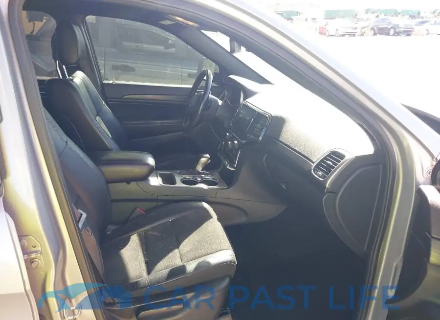 1C4RJEAG8LC203377# 5