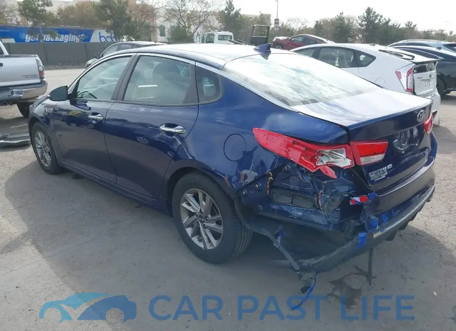 5XXGT4L38KG375025# 3