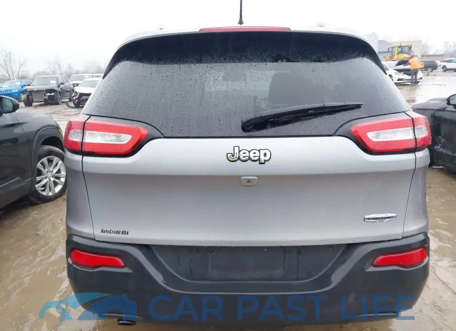 1C4PJLCB7GW273440# 16