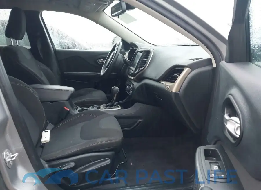 1C4PJLCB7GW273440# 5
