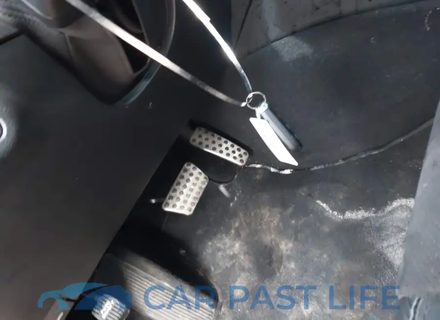 2C3CDXMG9LH225216# 11