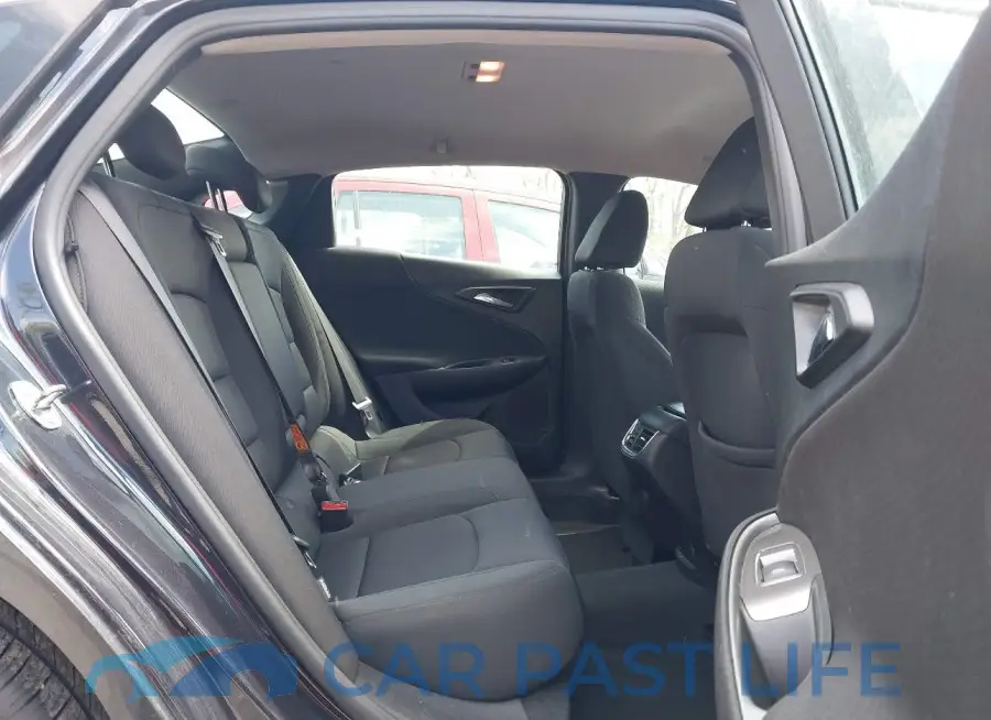 1G1ZD5ST9PF163763# 8