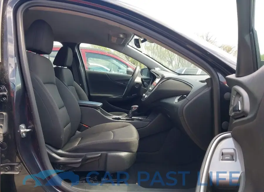 1G1ZD5ST9PF163763# 5