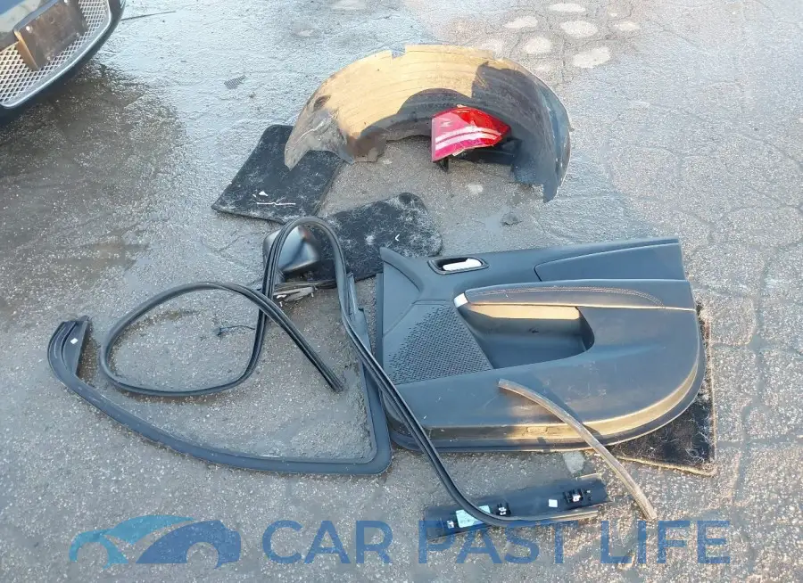 3C4PDCAB8LT280178# 12