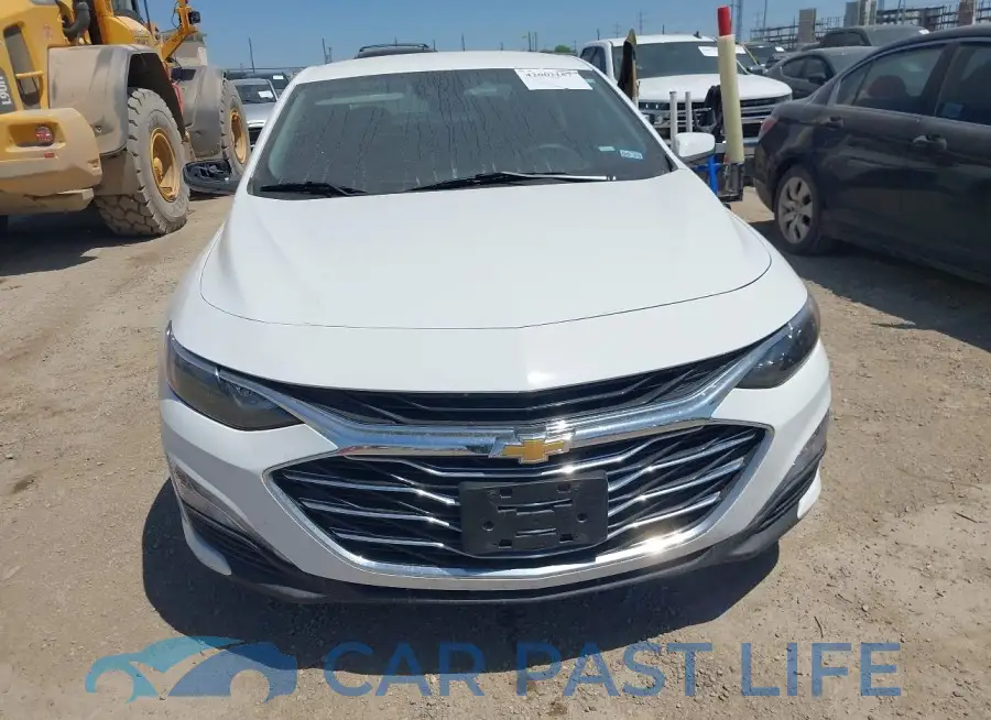 1G1ZD5ST1PF242599# 12