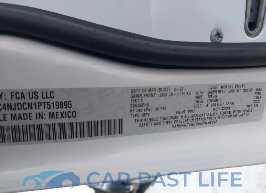 3C4NJDCN1PT519895# 9