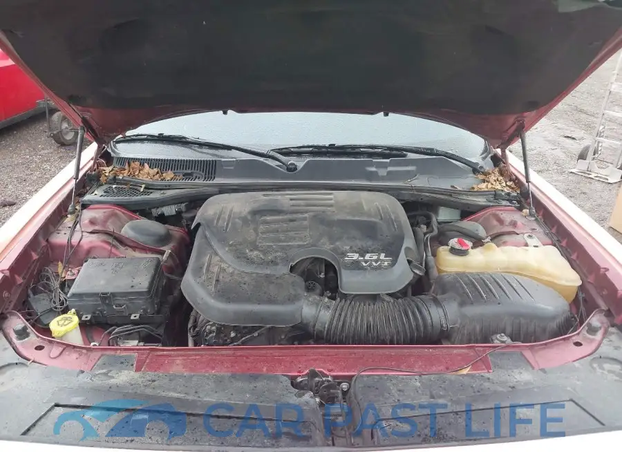 2C3CDZAG7JH172061# 10