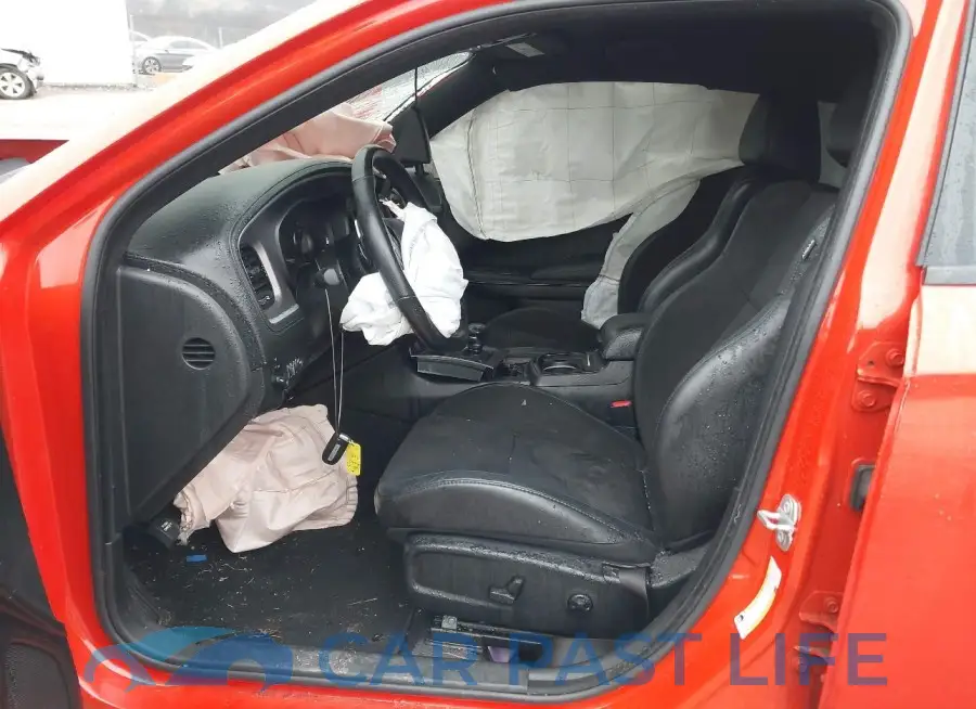 2C3CDXHG9MH608617# 5