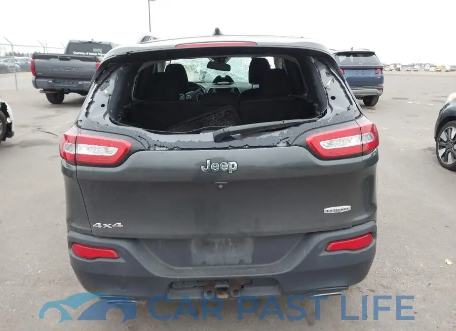 1C4PJMCS2FW755219# 16
