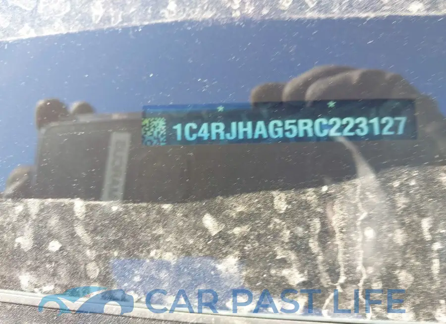 1C4RJHAG5RC223127# 9