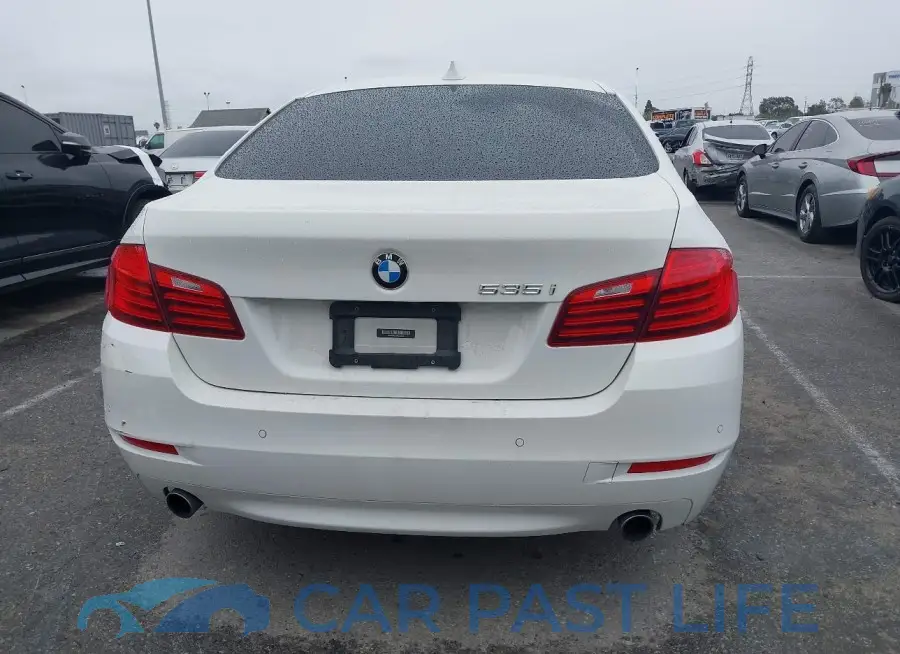 WBA5B1C56FG126888# 16