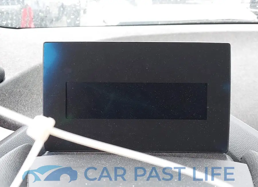 WBY8P4C58K7E53825# 15