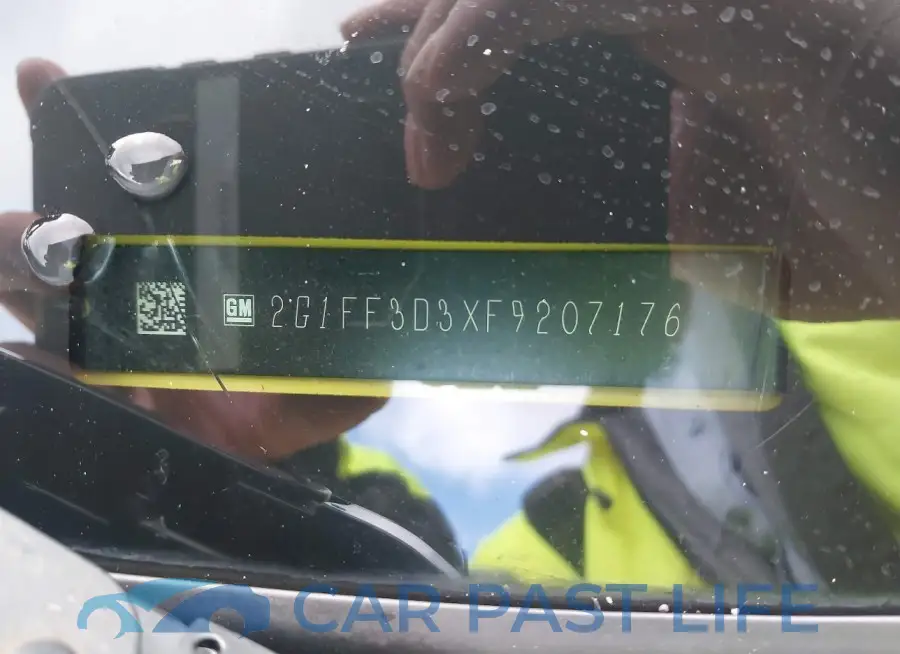 2G1FF3D3XF9207176# 9