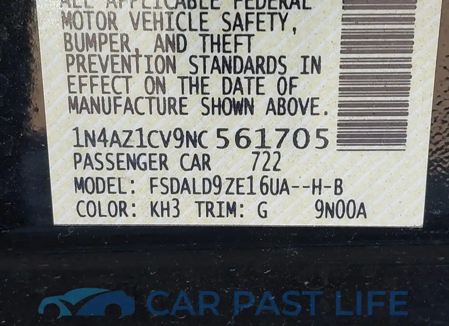 1N4AZ1CV9NC561705# 9