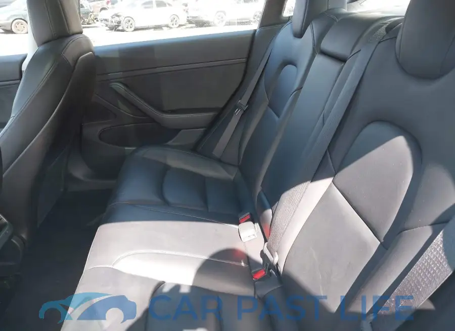 5YJ3E1EB6LF600266# 8