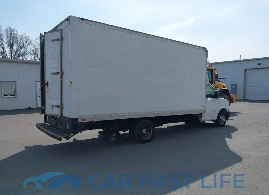 1HA3GTCG1JN002133# 4