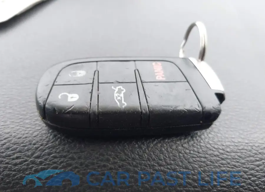 2C3CDZBG9FH811580# 11
