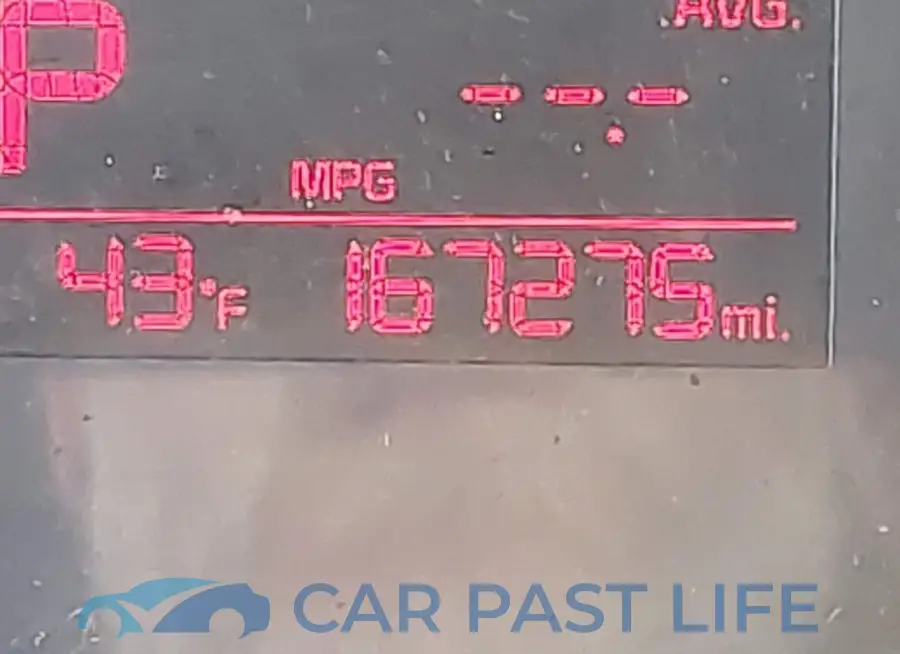 KNDMB5C14F6059569# 15