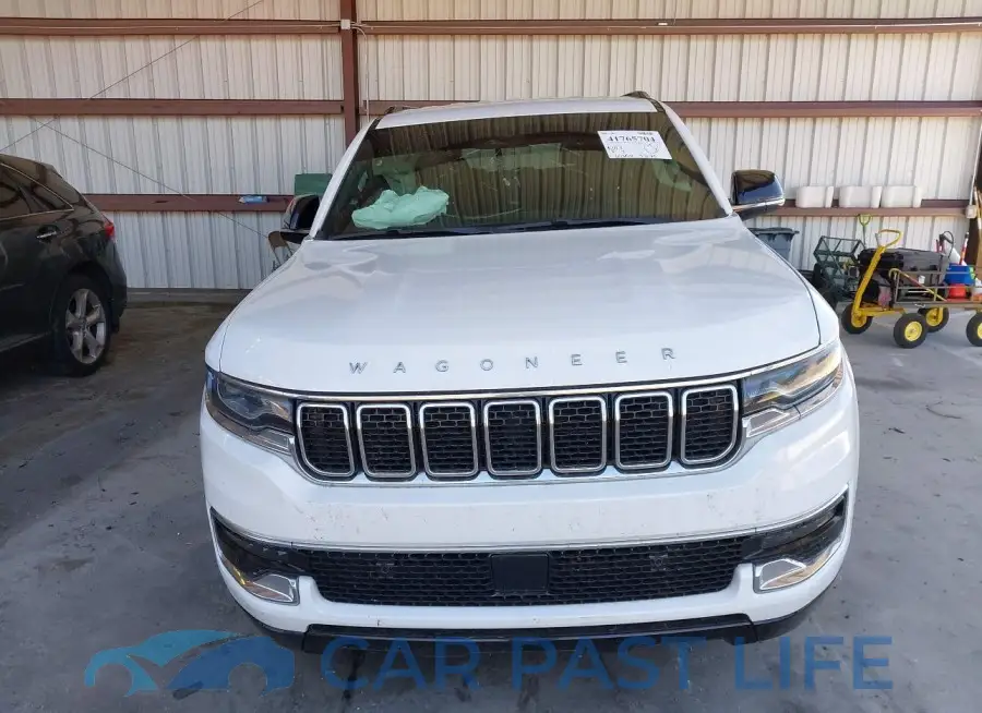 1C4SJUAT5PS509425# 12