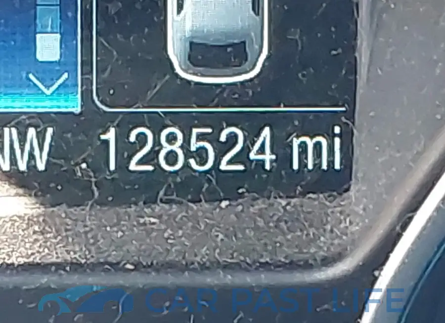 1FMCU9GX6FUB35649# 12