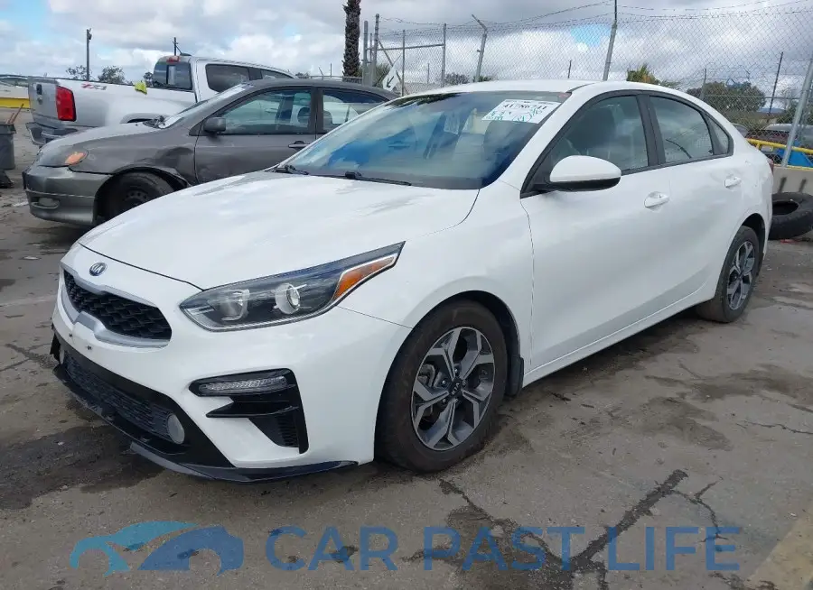 3KPF24AD8KE080266# 2