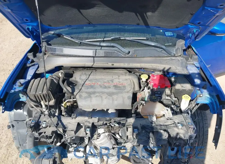 3C4NJDCB3LT127100# 10