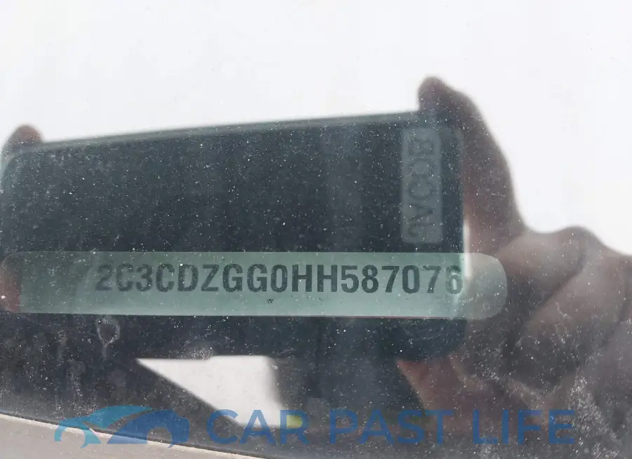 2C3CDZGG0HH587076# 9