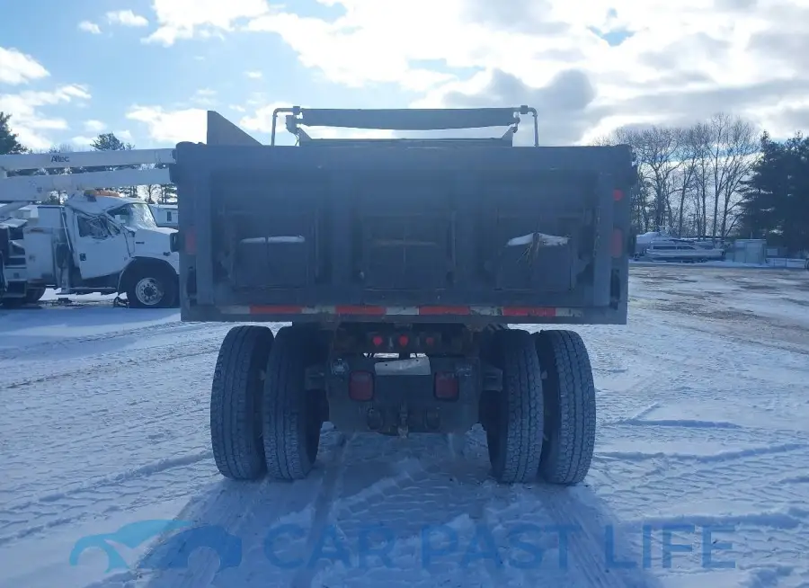 3FRWF7FC2FV527950# 18