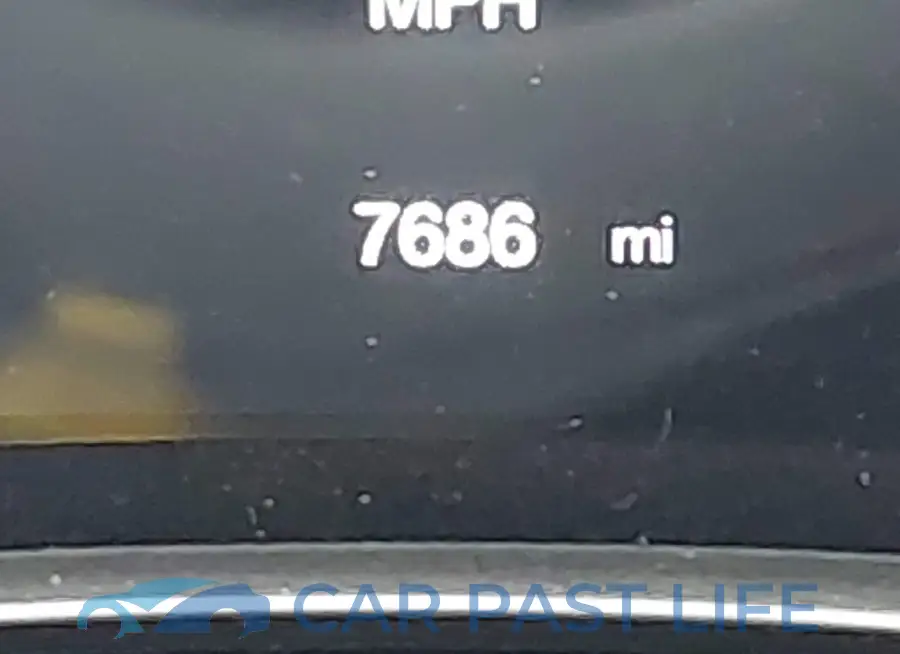 3C4NJDEB5MT529070# 15