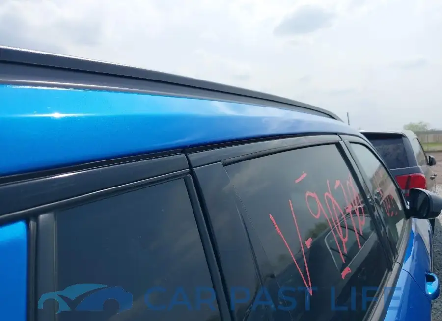 3C4NJDEB5MT529070# 21