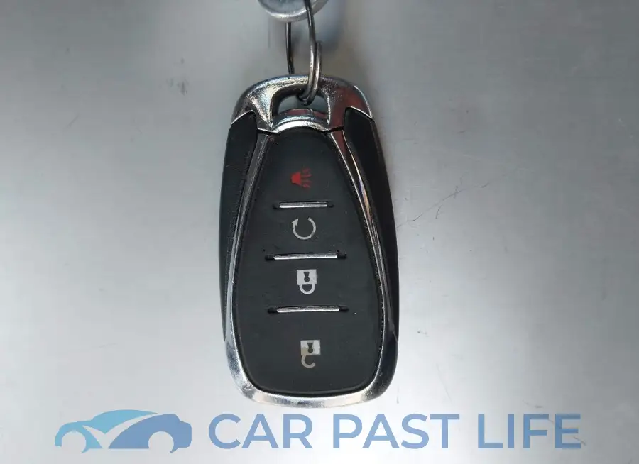 1G1RC6S50JU152745# 11