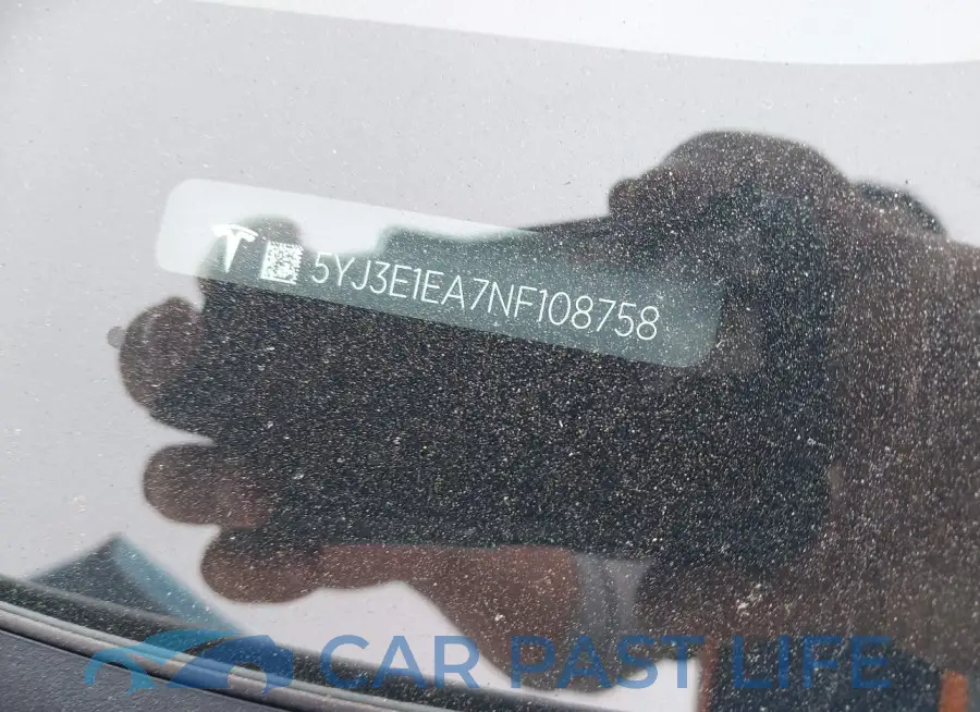 5YJ3E1EA7NF108758# 9