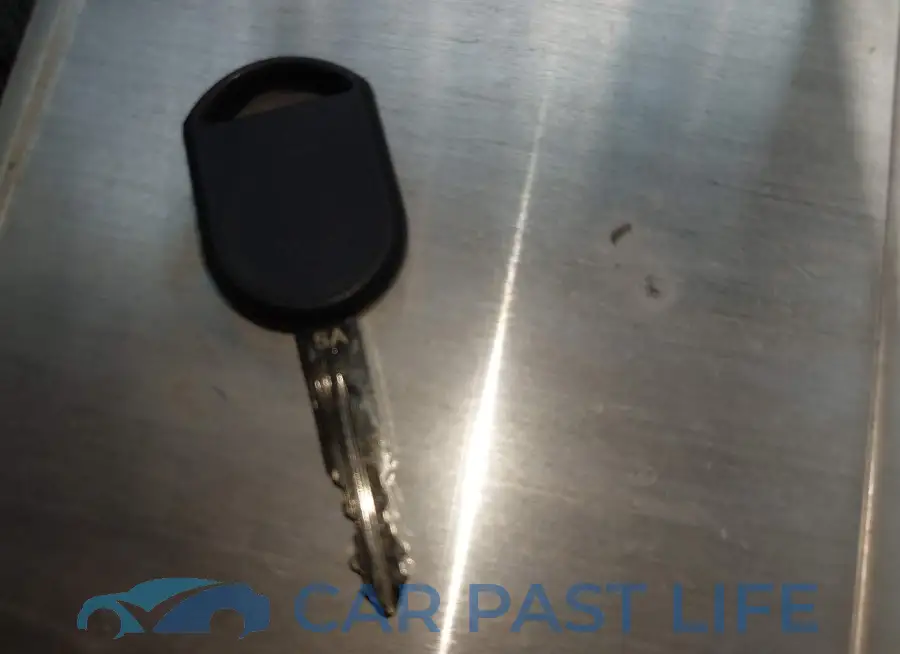 1FAHP2E80HG114307# 11