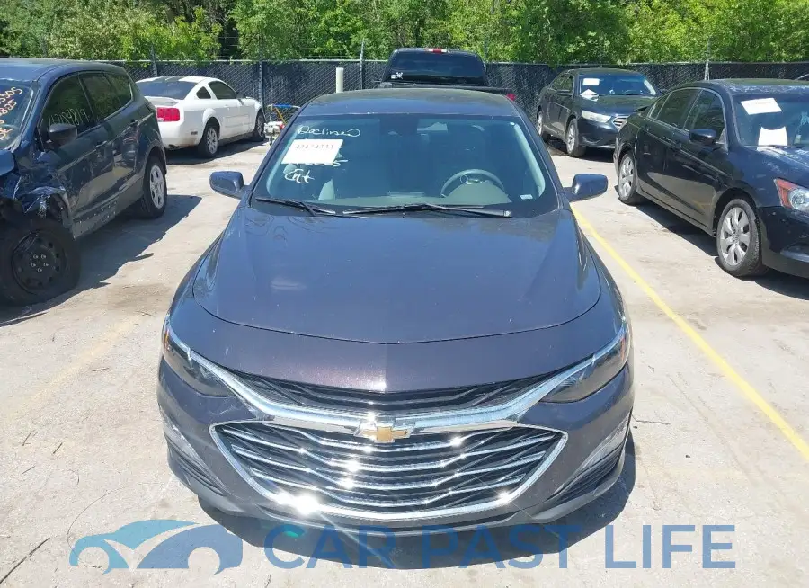 1G1ZD5ST5SF112401# 12