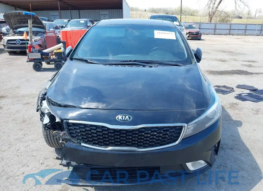 3KPFL4A70HE054650# 12