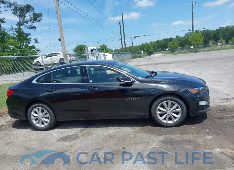 1G1ZD5ST5RF132996# 13