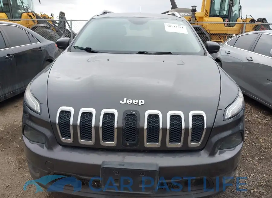 1C4PJLCB6FW547788# 12