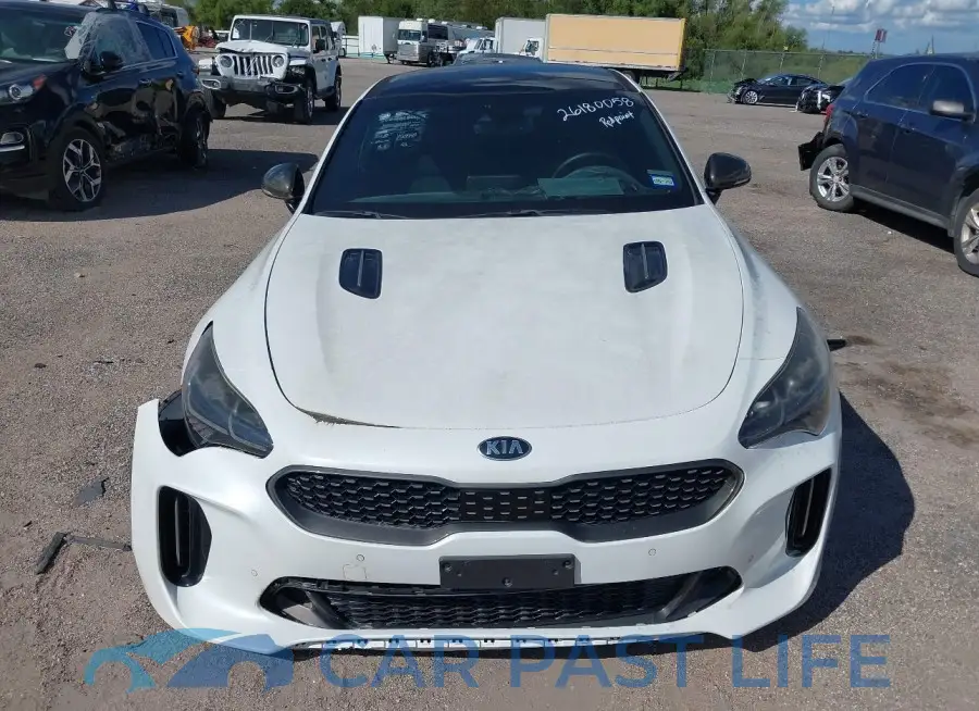 KNAE55LC4J6018037# 11