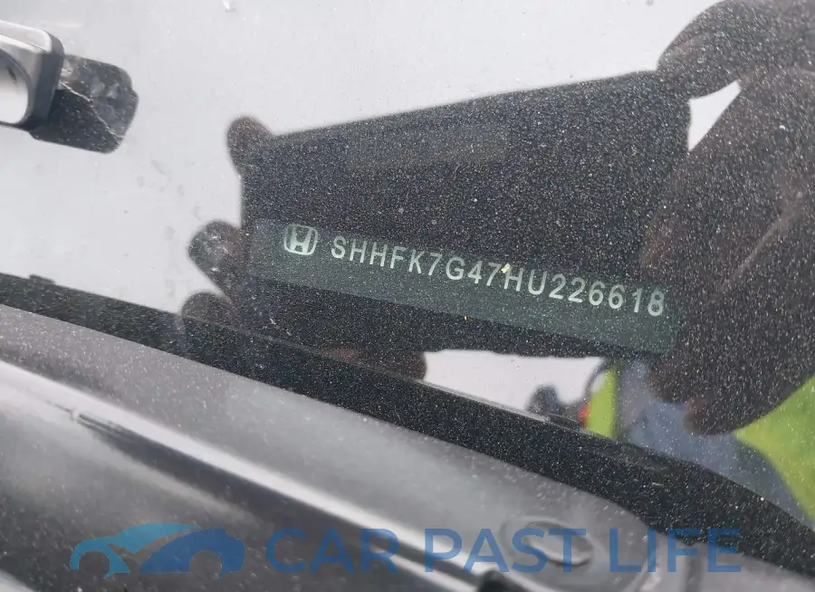 SHHFK7G47HU226618# 9