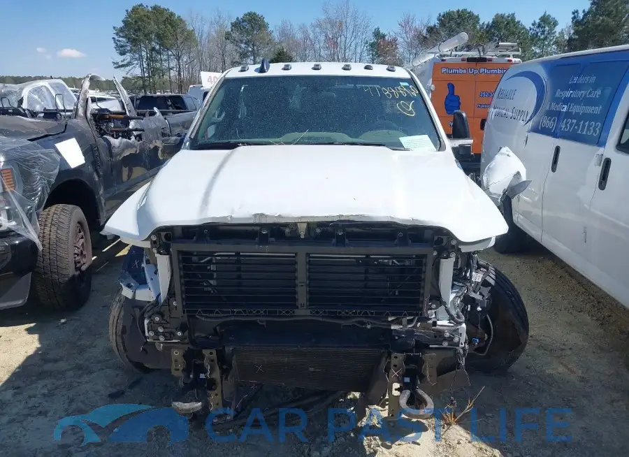 3C7WRNEL5RG294216# 13