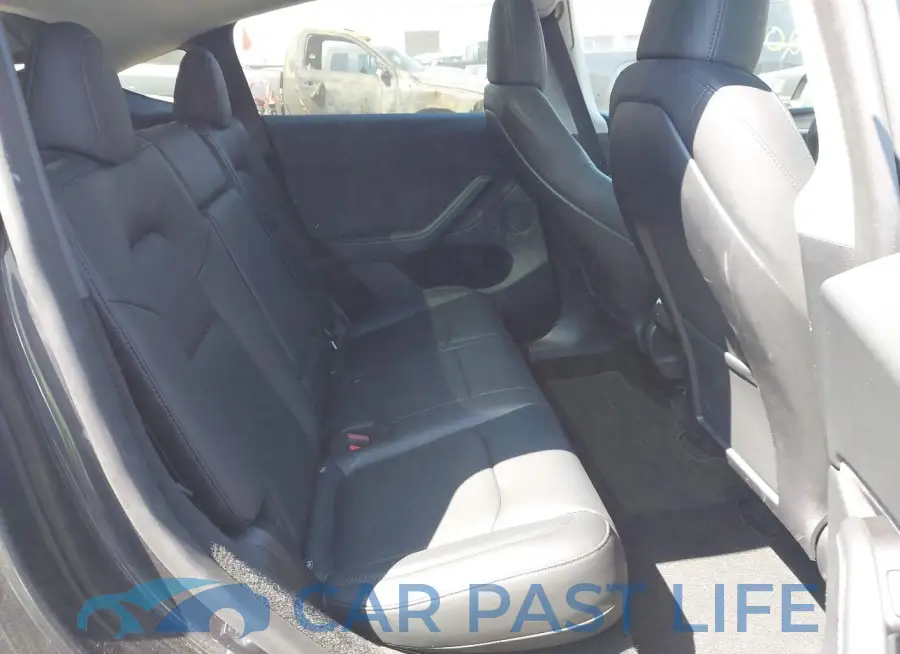 7SAYGDEE6RA225161# 8