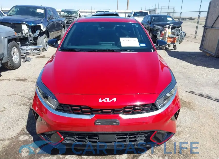 3KPF54AD9RE762249# 13