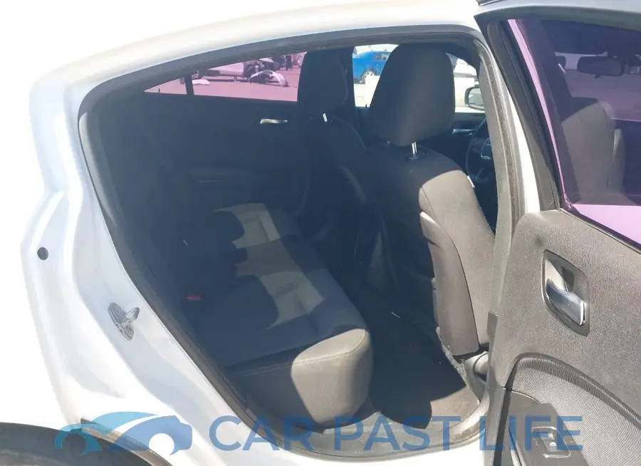 2C3CDXBG0JH169599# 8