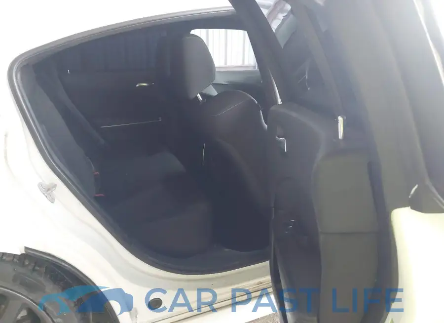 2C3CDXHG6KH512506# 8