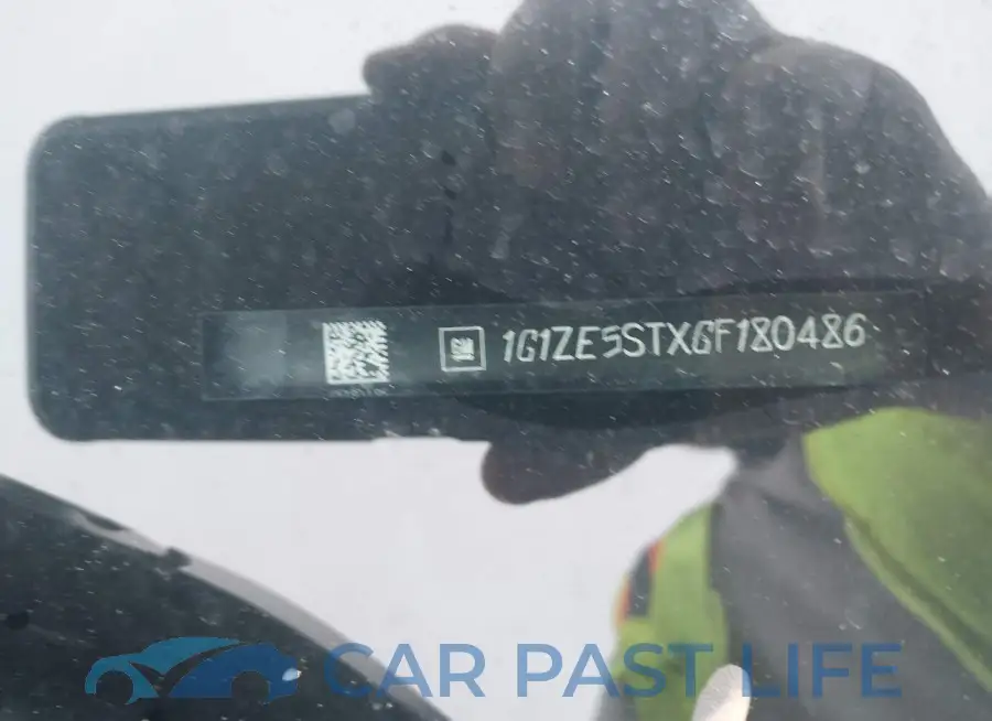1G1ZE5STXGF180486# 9